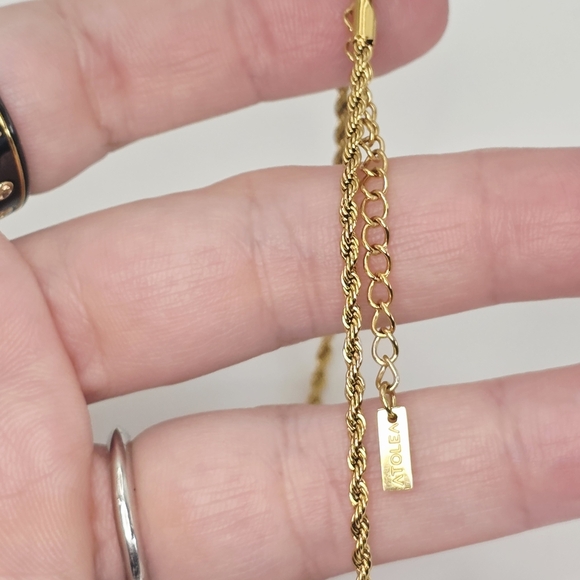 GUCCI Butterfly Pendant Necklace with Multicolor Crystals - Picture 5 of 7